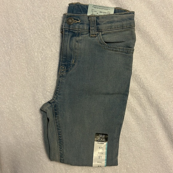 Okie Dokie Light Toddler Girls Adjustable Waistband Leg Skinny Fit Jean Size 5T - Picture 4 of 14
